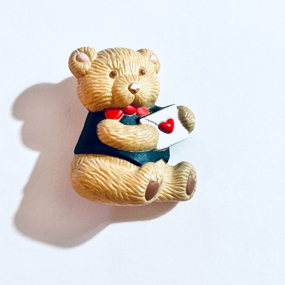 Vintage GGI Teddy Bear Brooch Holding Heart Letter - Tan & Black